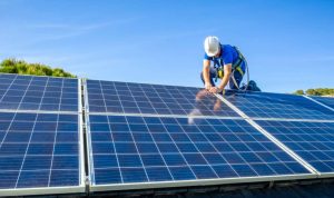 Installation et mise en production des panneaux solaires photovoltaïques à Chaniers